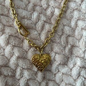 Gold Heart Pendant Necklace and Bracelet Fashion Accessories Jewelry